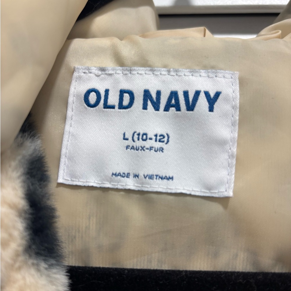 Old Navy Girls Black and Cream Leopard Faux Fur Jacket (10-12) - Picture 2 of 3